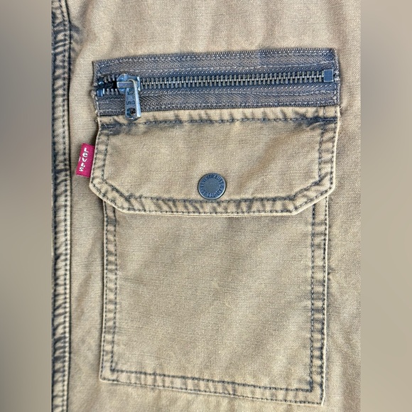 Levi's Men's Canvas Full-Zip Five-Pocket Khaki Trucker Jacket, Size Medium - Picture 3 of 15